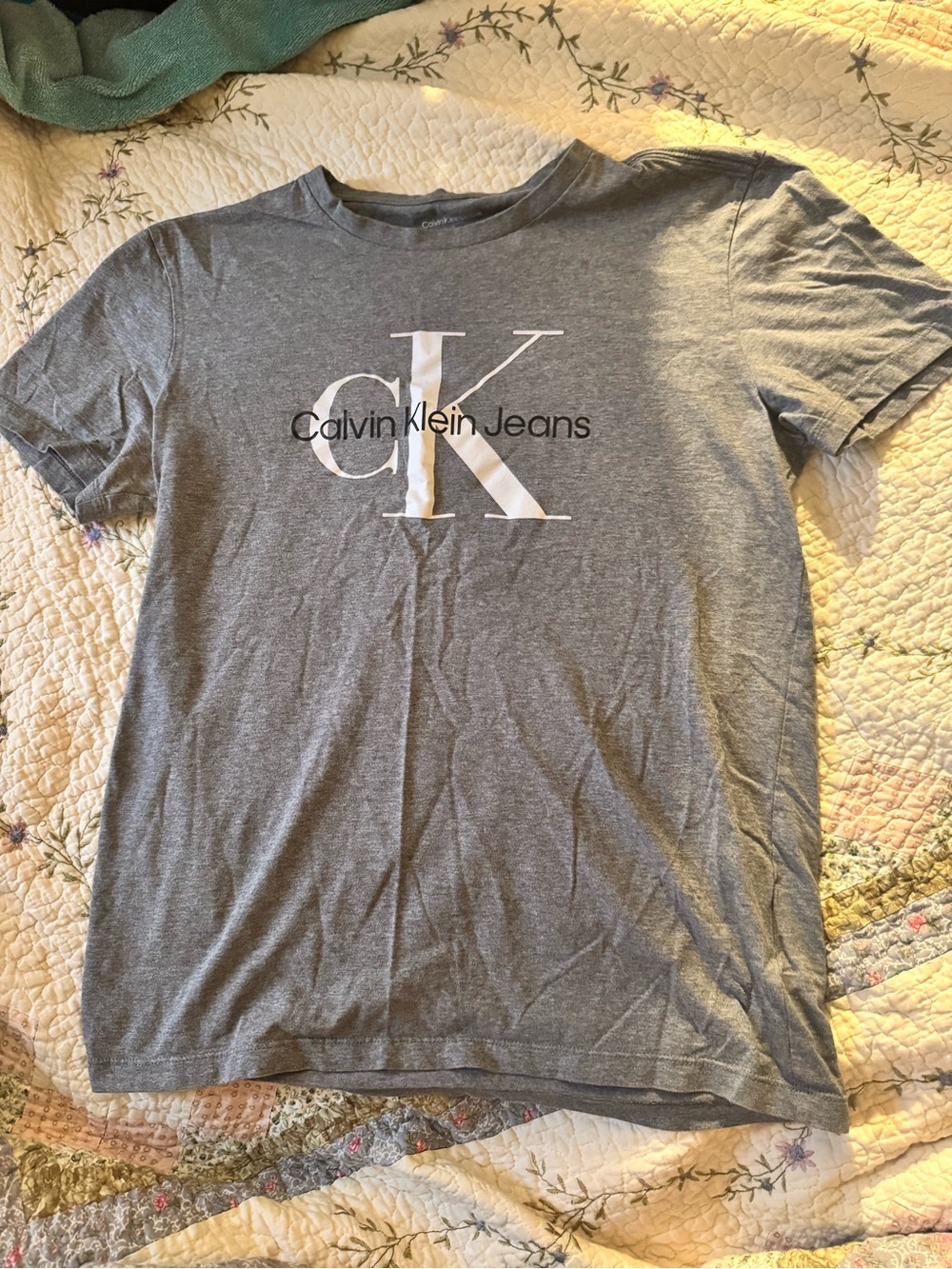 Calvin Klein Gray Logo Short Sleeve Tee